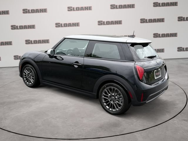 New 2027 MINI Cooper 2-Door Hardtop FWD image 3