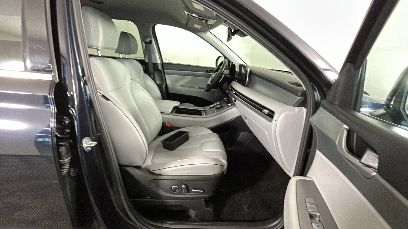 Used 2025 Hyundai Palisade SEL AWD/4WD image 35