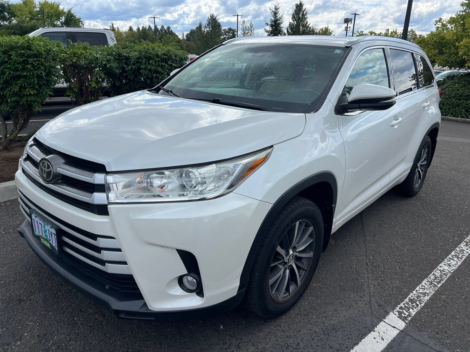 Used 2017 Toyota Highlander XLE
