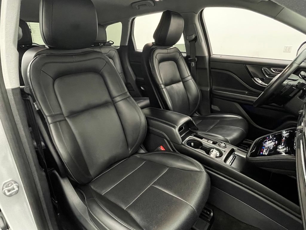Used 2020 Lincoln Corsair AWD w/ Equipment Group 101A image 33