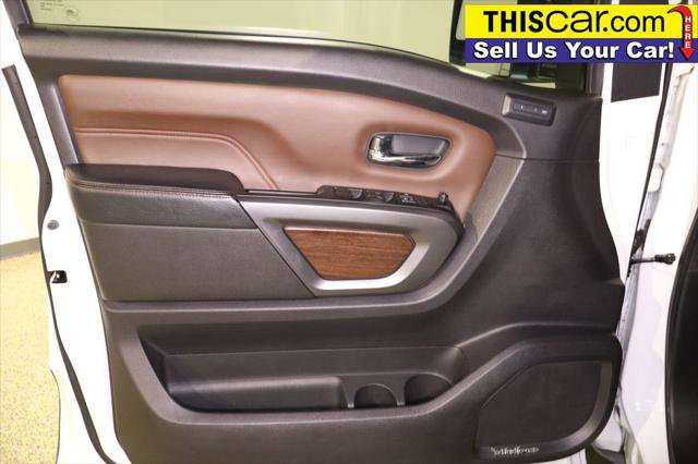 Used 2016 Nissan Titan Platinum Reserve image 33