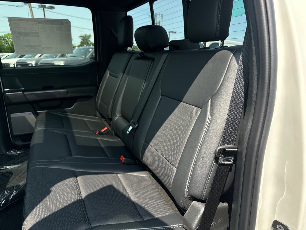 New 2025 Ford F150 Lariat w/ Equipment Group 501A Mid image 43