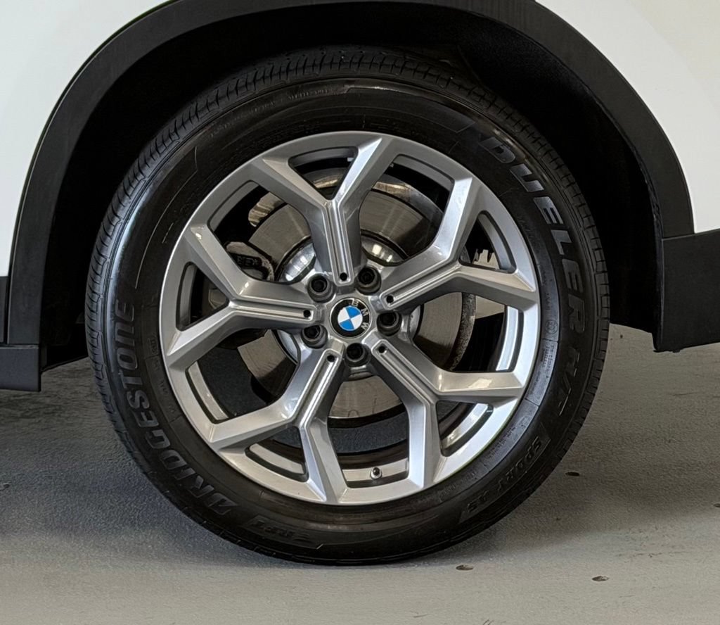 Used 2023 BMW X3 xDrive30i AWD/4WD image 8