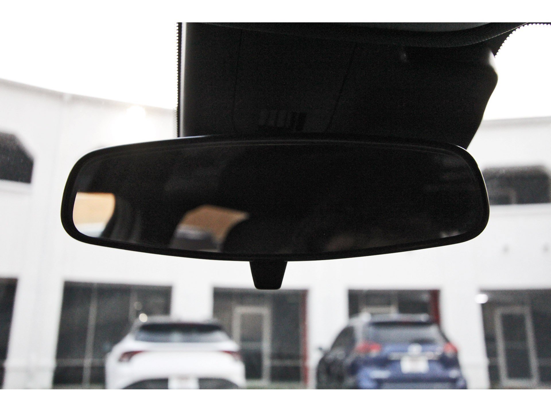 Used 2026 Chevrolet Trax RS w/ Sunroof Package FWD image 26