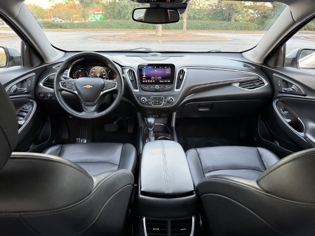 Used 2024 Chevrolet Malibu LT FWD image 28