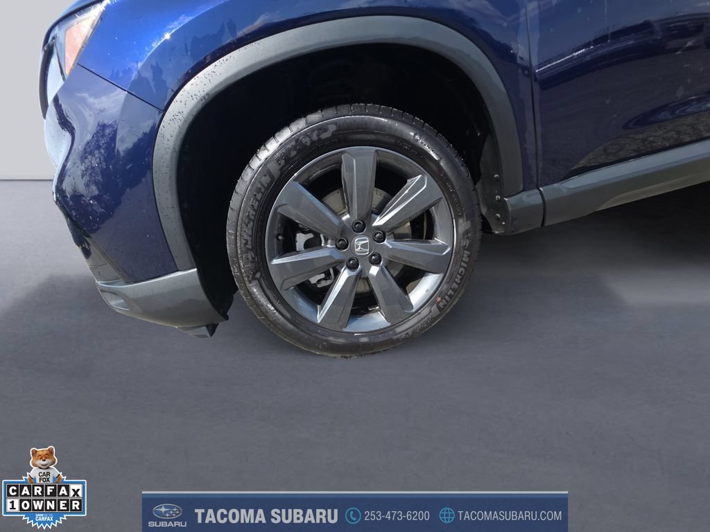 Used 2025 Honda Pilot Sport image 9