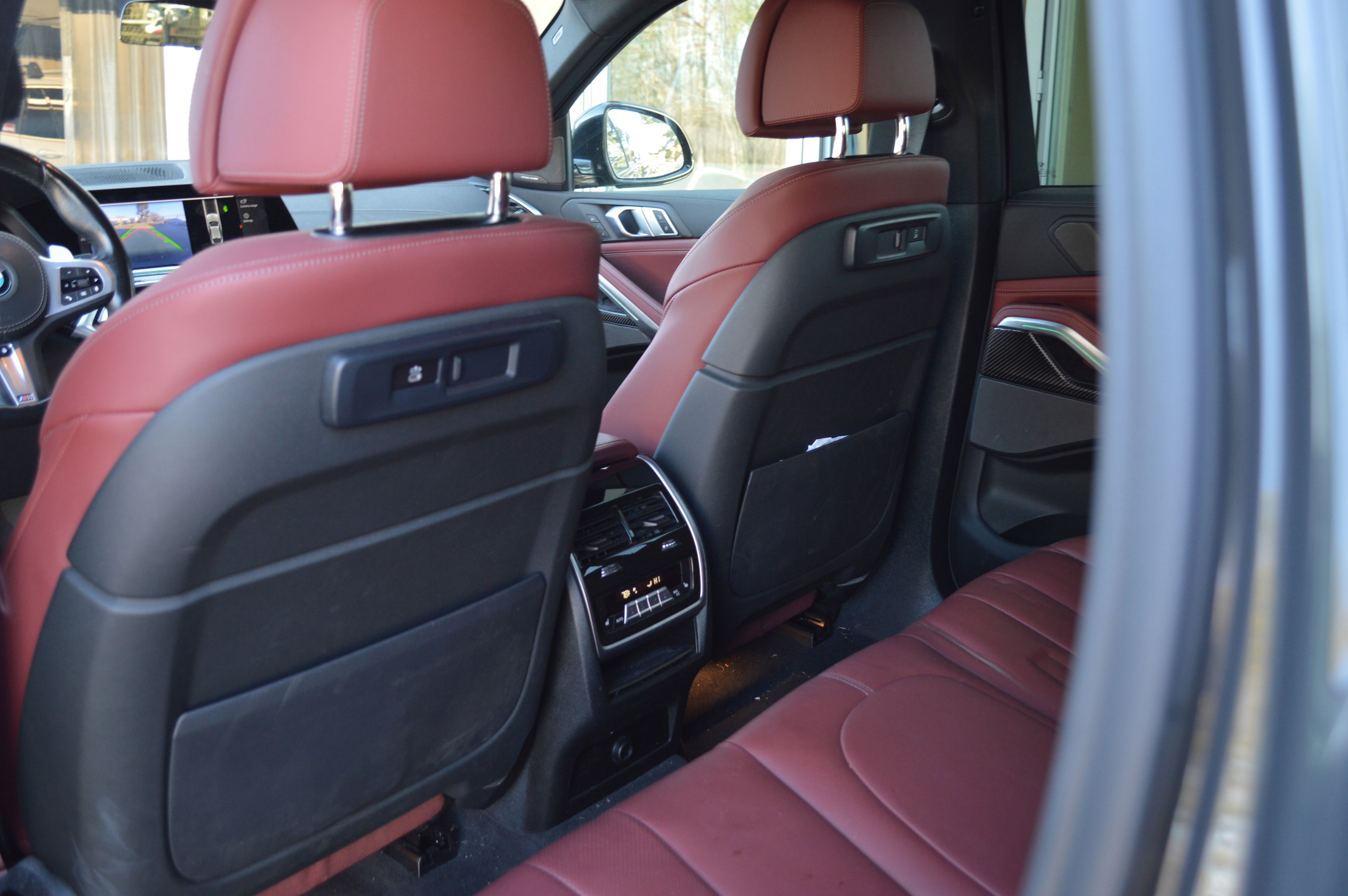 Used 2021 BMW X6 M50i w/ Premium Package image 27