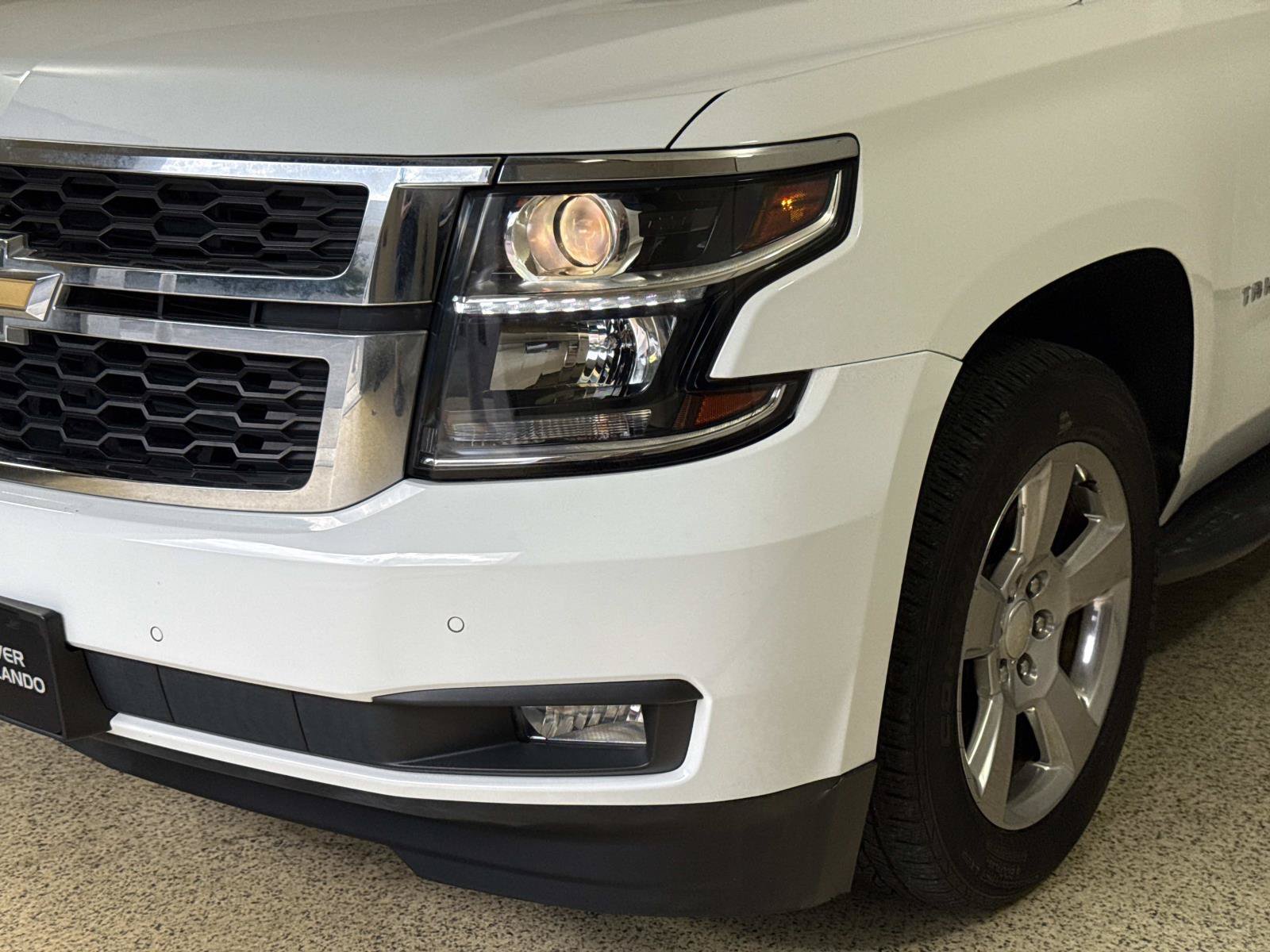 Used 2019 Chevrolet Tahoe LT w/ Luxury Package AWD/4WD image 9