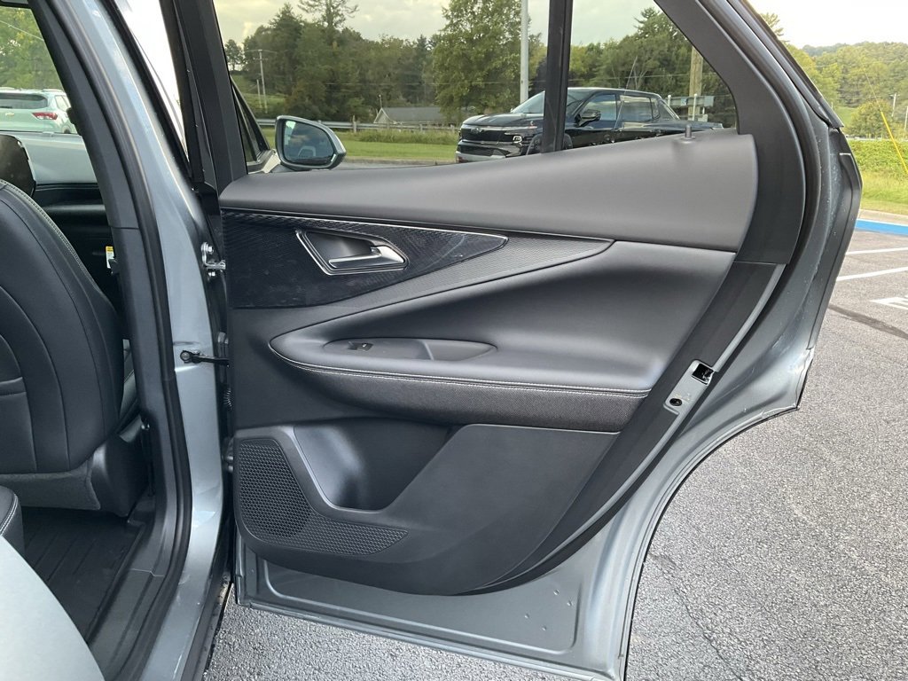 New 2026 Chevrolet Blazer EV LT image 16