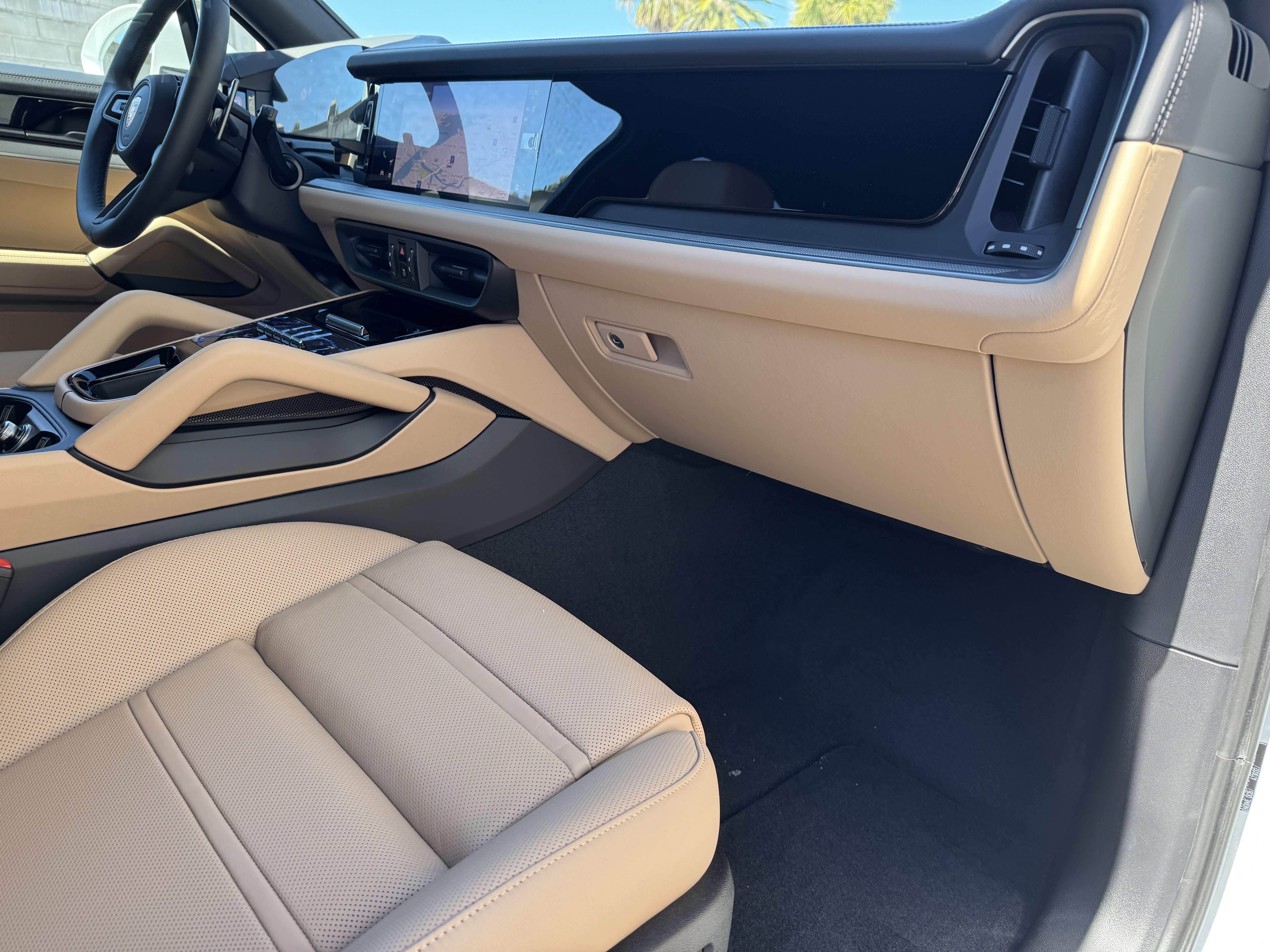 New 2026 Porsche Cayenne image 16