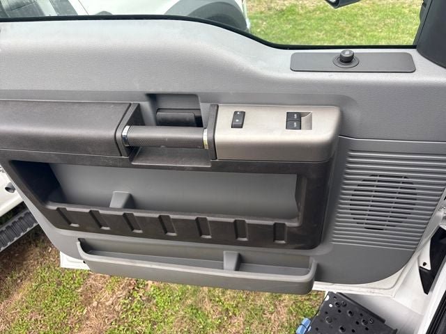 New 2027 Ford F750 2WD Regular Cab Super Duty image 14