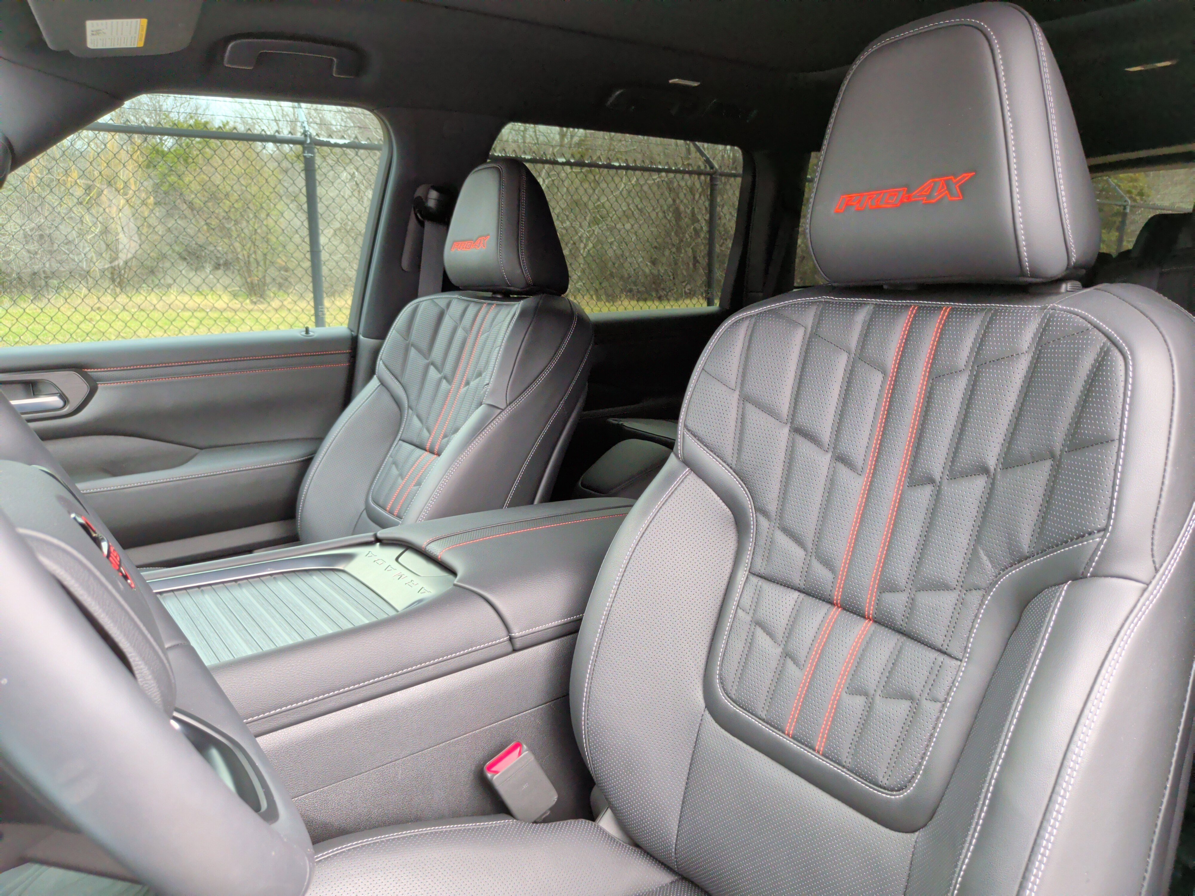 Used 2025 Nissan Armada PRO-4X w/ Pro-4X Premium Package image 24