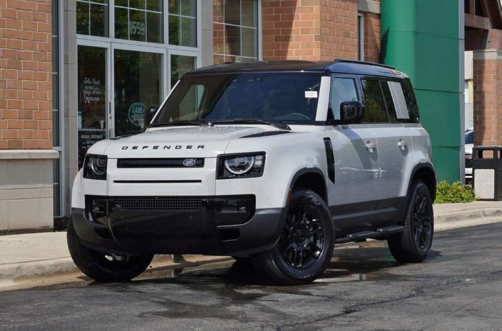 New 2026 Land Rover Defender 110 S AWD/4WD image 1