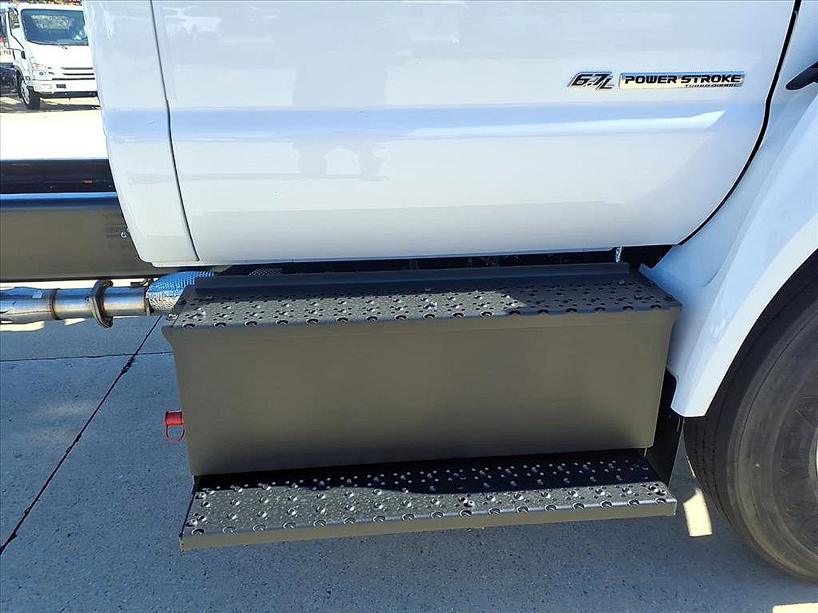 New 2026 Ford F750 2WD Regular Cab Super Duty image 3