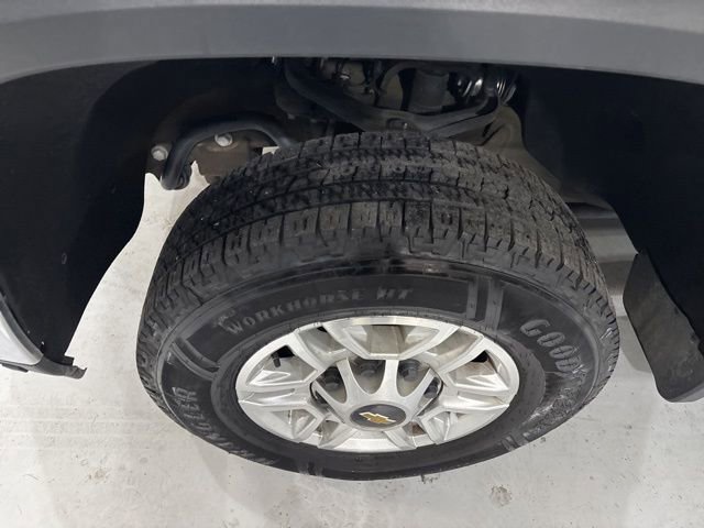 Used 2024 Chevrolet Silverado 2500 LT image 32