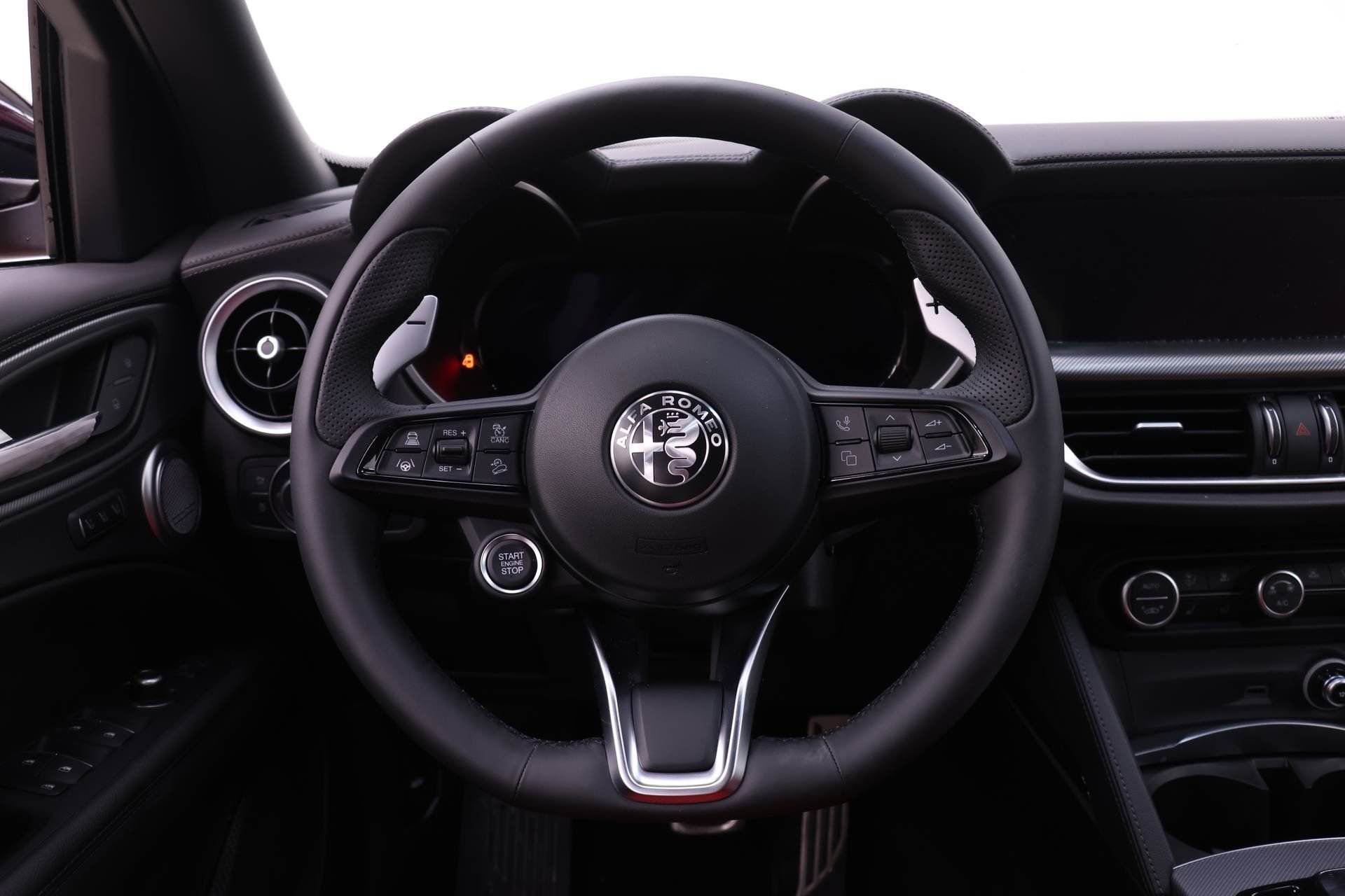 New 2026 Alfa Romeo Stelvio Sprint image 15