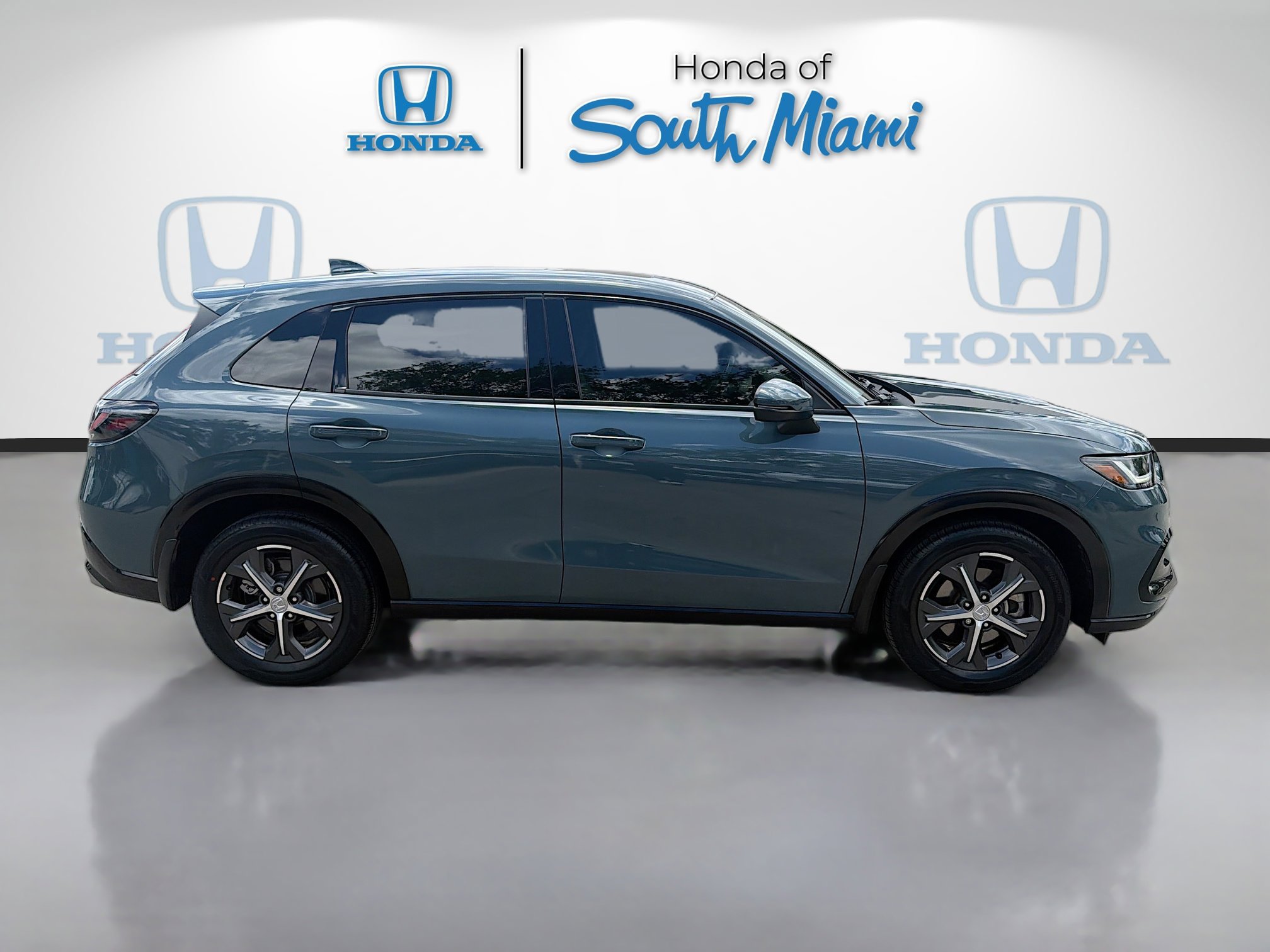 Certified 2024 Honda HR-V EX-L image 8