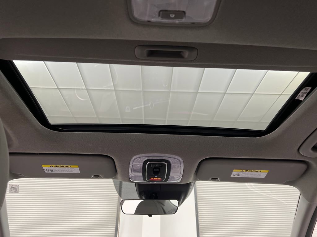 Used 2025 Hyundai Elantra SEL image 33