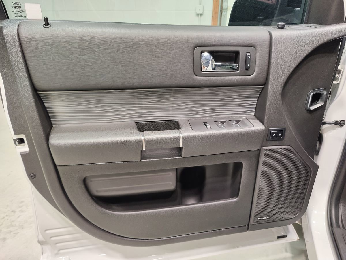Used 2019 Ford Flex SEL w/ Equipment Group 202A AWD/4WD image 26