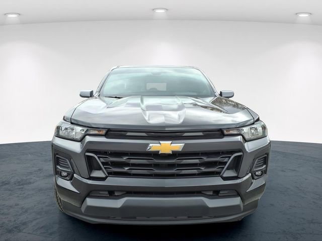 Used 2024 Chevrolet Colorado LT w/ LT Convenience Package II image 3