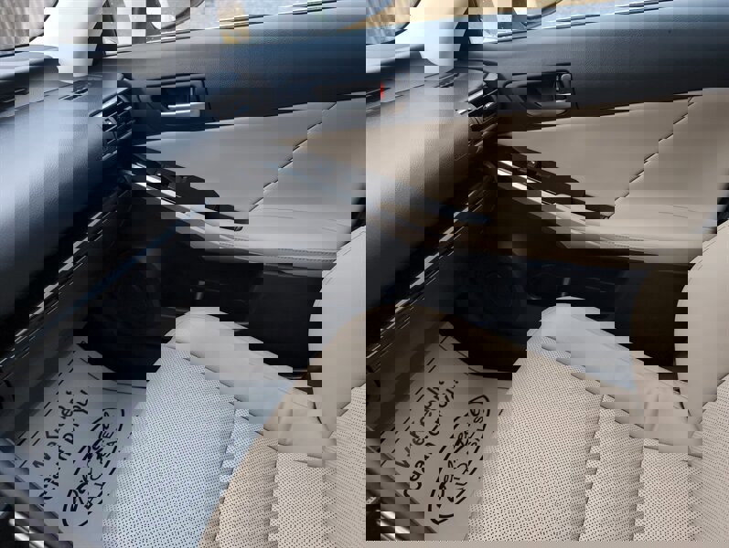 Used 2017 Lexus IS 200t image 22