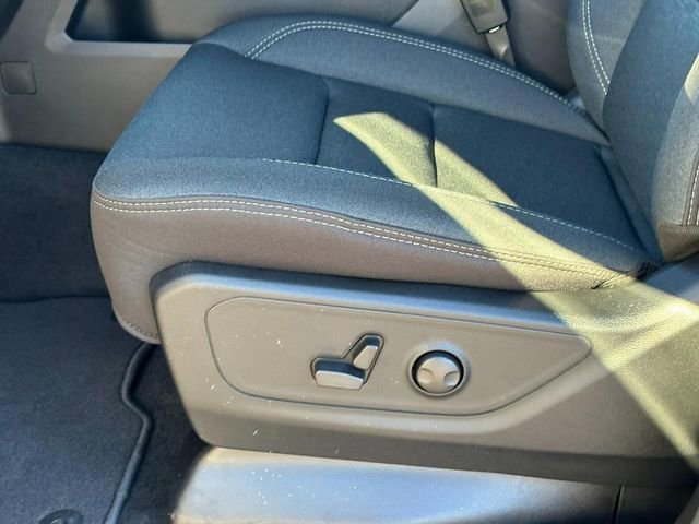 New 2026 RAM 1500 Big Horn w/ Night Edition AWD/4WD image 10