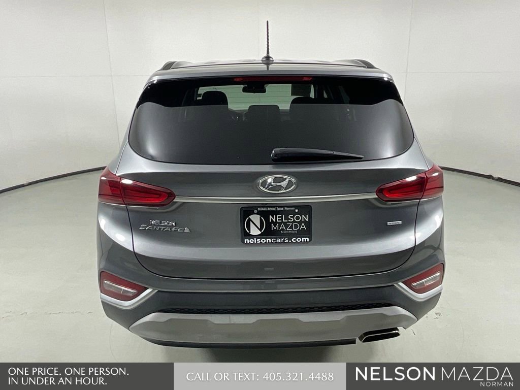 Used 2020 Hyundai Santa Fe SE image 7