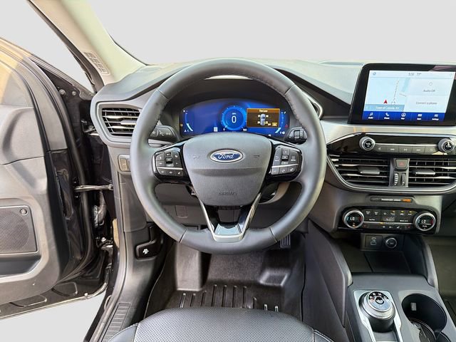 Used 2021 Ford Escape Titanium AWD/4WD image 23