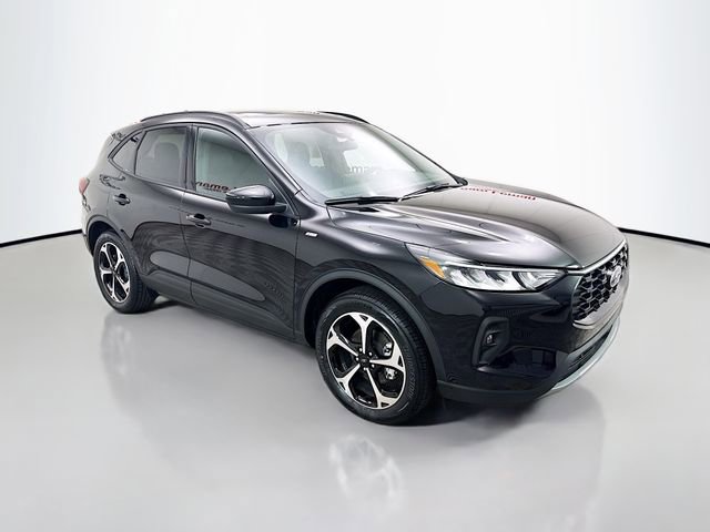 New 2025 Ford Escape ST-Line Elite w/ Class II Trailer Tow Package