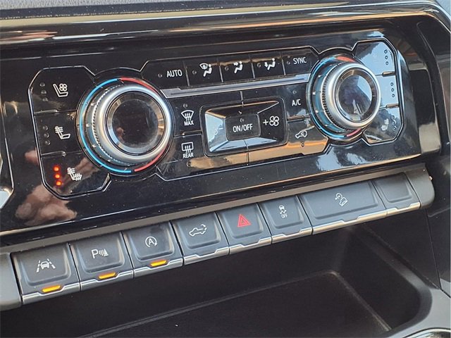 Used 2024 GMC Sierra 1500 AT4 w/ AT4 Premium Package image 13