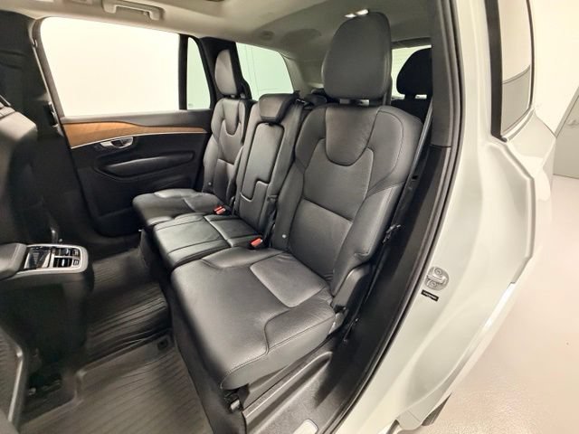 Used 2023 Volvo XC90 B6 Plus w/ Protection Package Premier AWD/4WD image 24