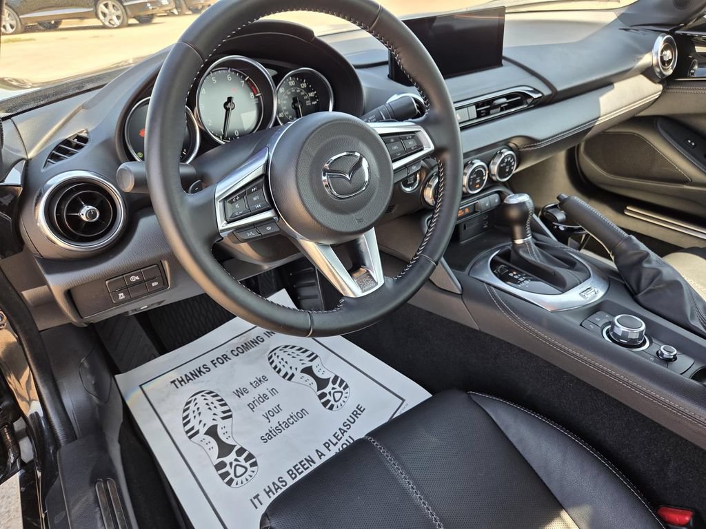 Used 2024 MAZDA MX-5 Miata RF Grand Touring RWD image 14