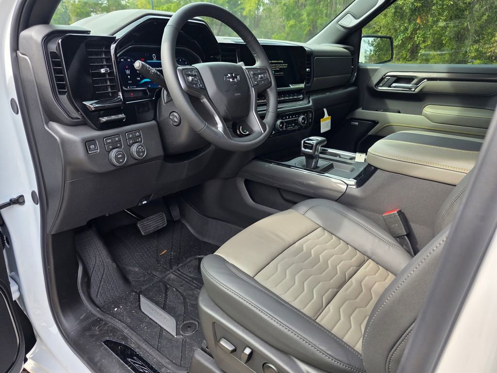 New 2026 Chevrolet Silverado 1500 ZR2 image 10
