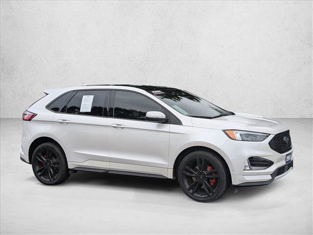 Used 2019 Ford Edge ST w/ Equipment Group 401A image 3
