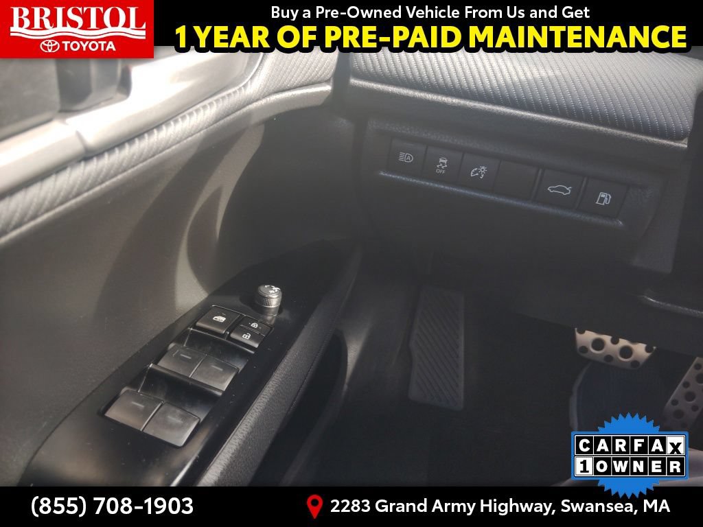 Used 2025 Toyota Camry SE FWD image 19