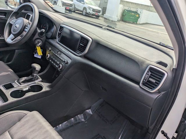 Used 2022 Kia Sportage LX FWD image 6