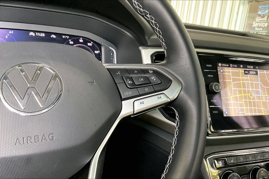 Used 2022 Volkswagen Atlas SEL AWD/4WD image 9