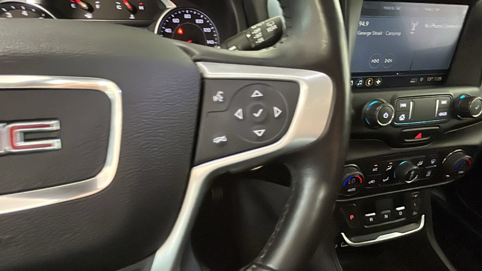 Used 2021 GMC Terrain SLT FWD image 19