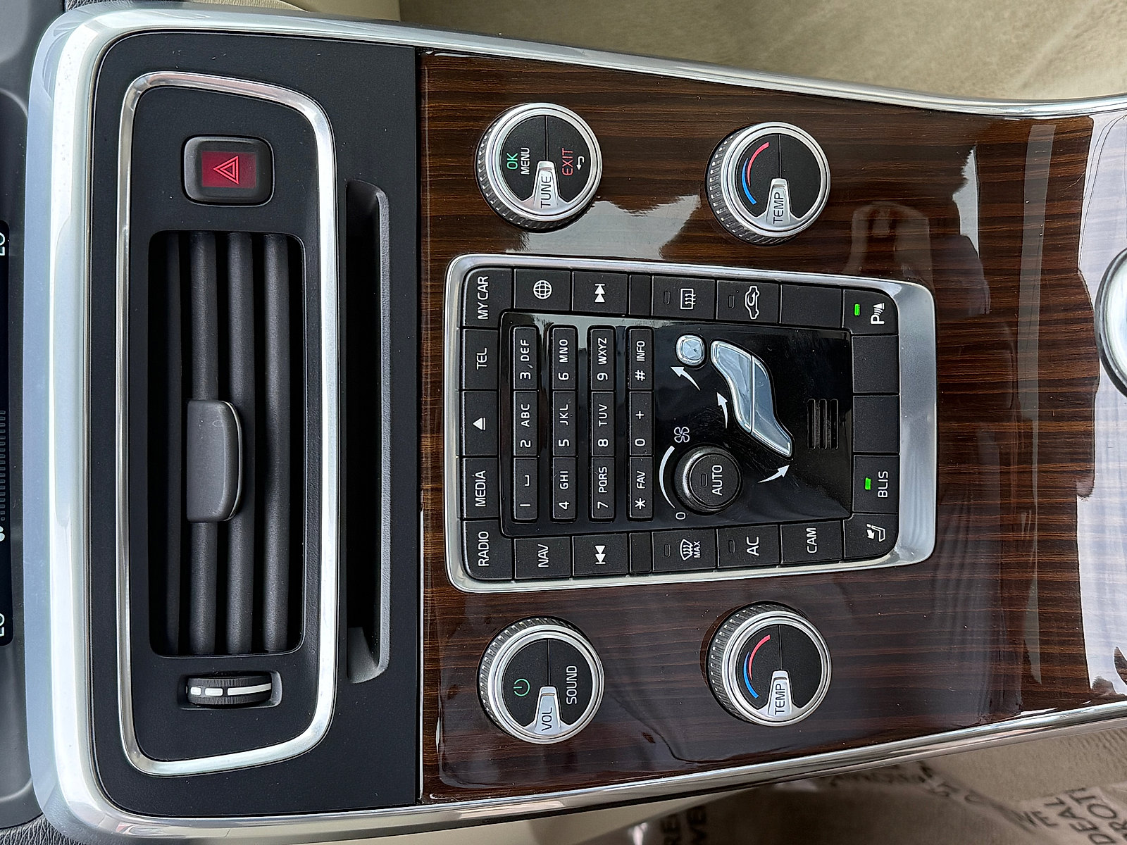 Used 2016 Volvo S60 T5 Premier image 27