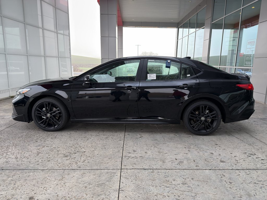 New 2026 Toyota Camry Hybrid w/ Multimedia Upgrade Package AWD/4WD image 5