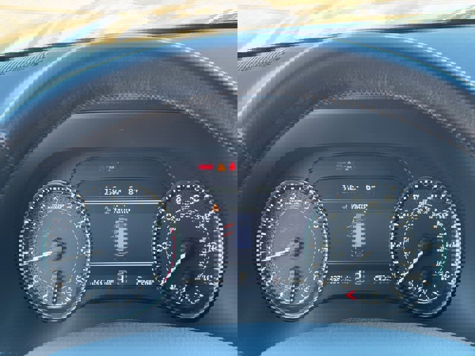 Used 2021 Nissan Armada SL w/ Captain's Chairs Package image 23