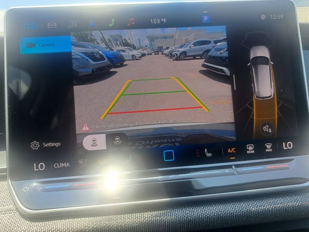 Used 2025 Volkswagen Tiguan S image 10