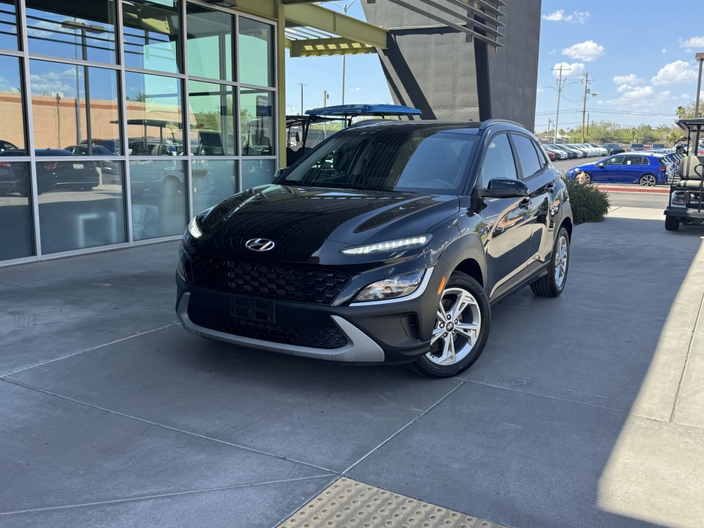 Used 2023 Hyundai Kona SEL w/ Cargo Package image 2