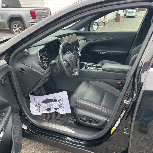 Used 2024 Lexus RX 350 AWD image 5