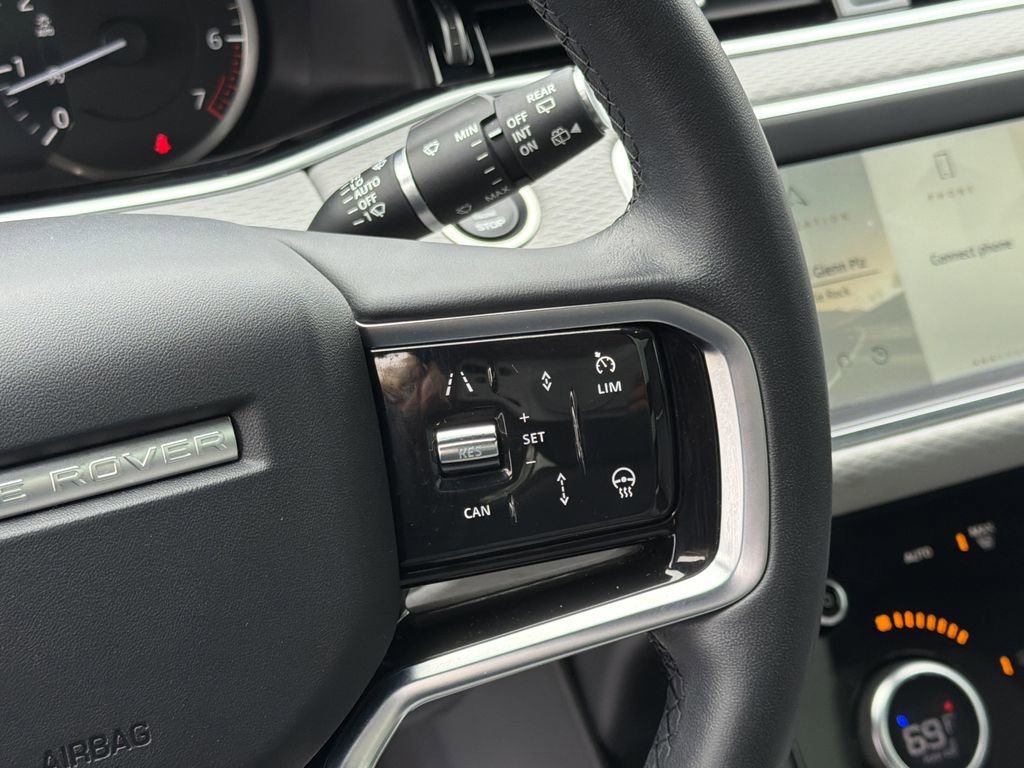 Used 2023 Land Rover Range Rover Evoque S image 19