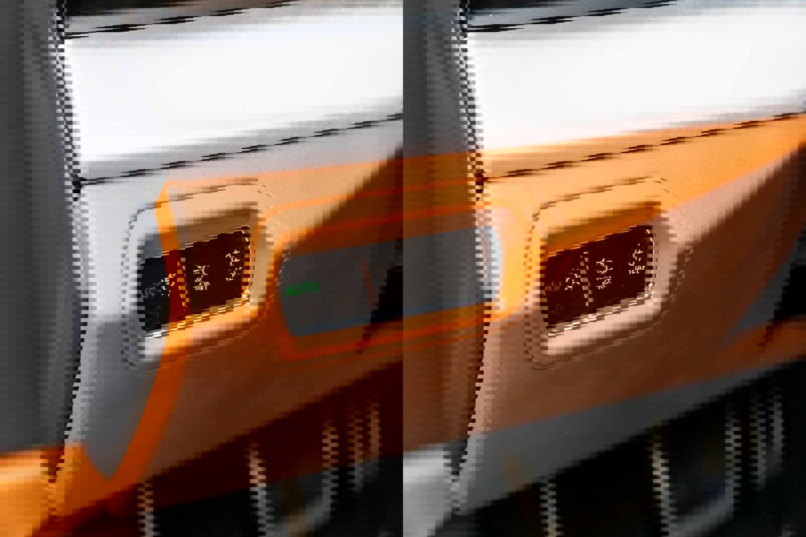 Used 2022 Lamborghini Urus image 33