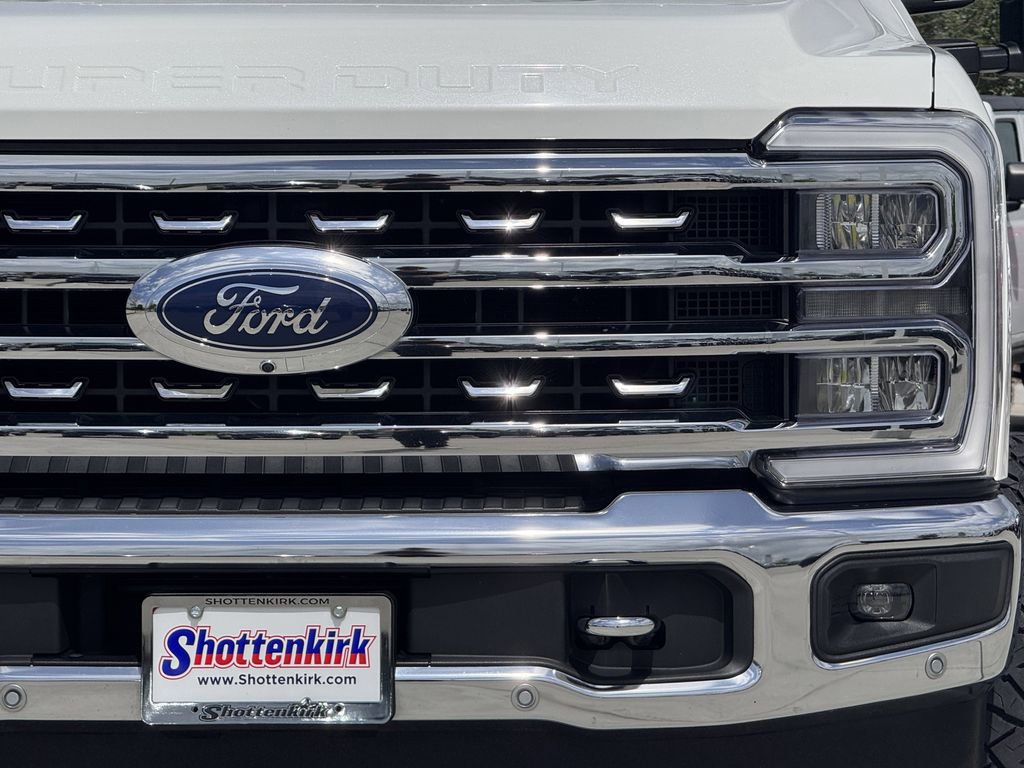 Used 2024 Ford F250 Lariat w/ Lariat Ultimate Package image 8