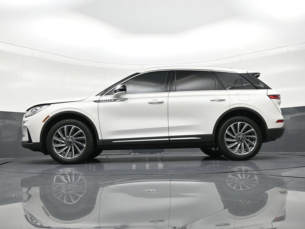 Used 2023 Lincoln Corsair Reserve image 23