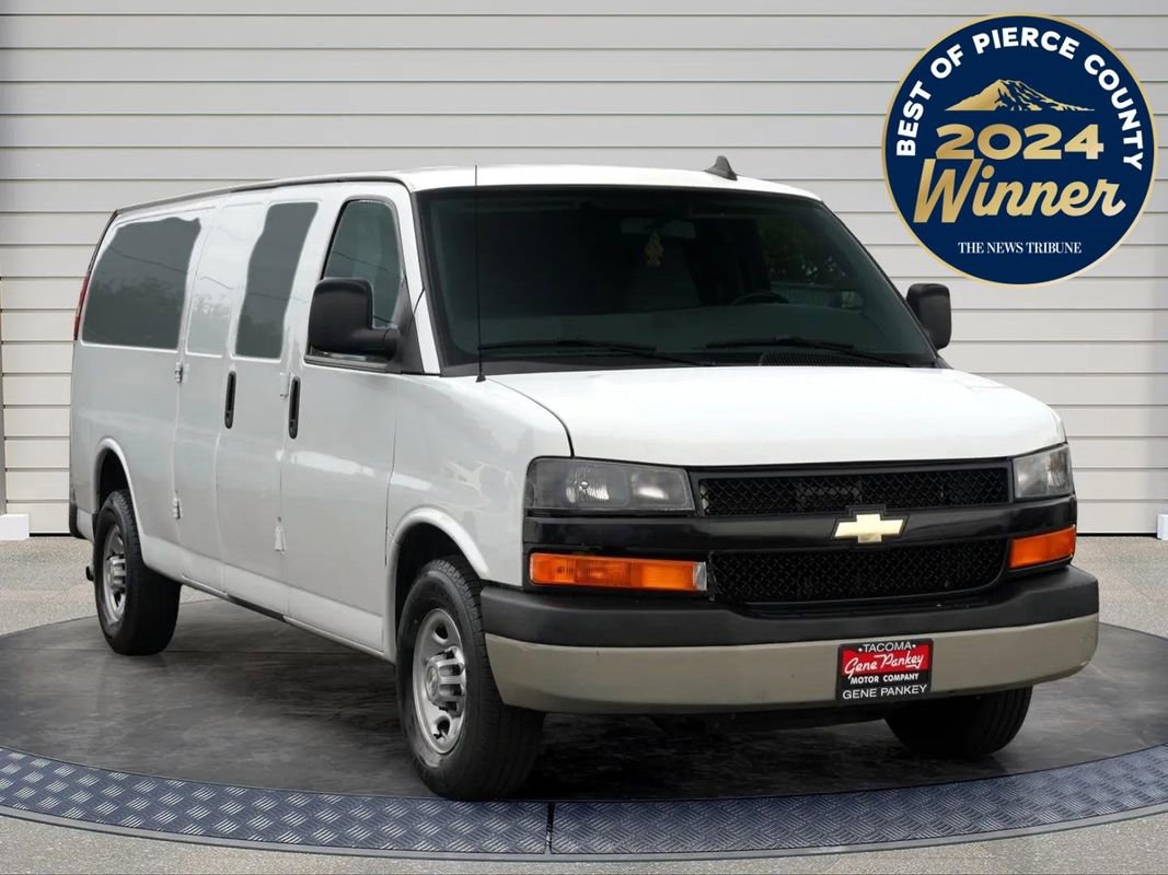 Used 2018 Chevrolet Express 3500 Extended w/ Driver Convenience Package