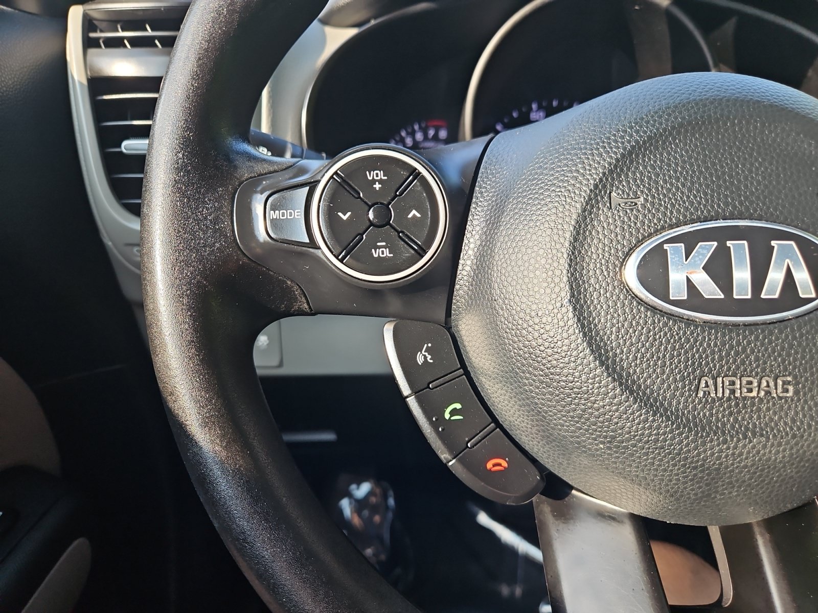 Used 2018 Kia Soul FWD image 20